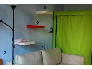 Warm Studio 3*